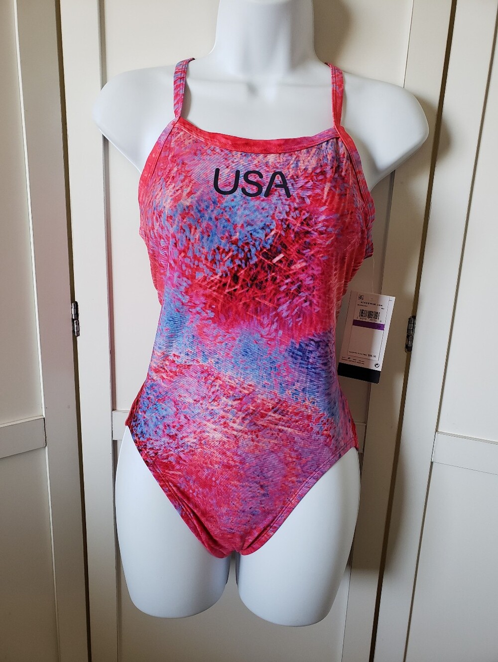 Nike Swim hydrastrong team USA Olympic racerback one piece swimsuit 32/6 NWT